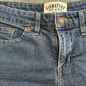 Levi’s Jean Shorts - perfect condition